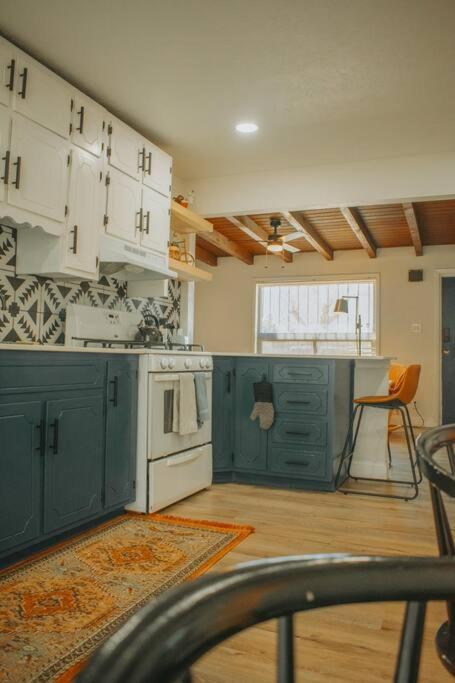 Casa Charleston-3Br-2Bath-Hot Tub-Pet Friendly-No Pet Fees! Vila Albuquerque Exterior foto
