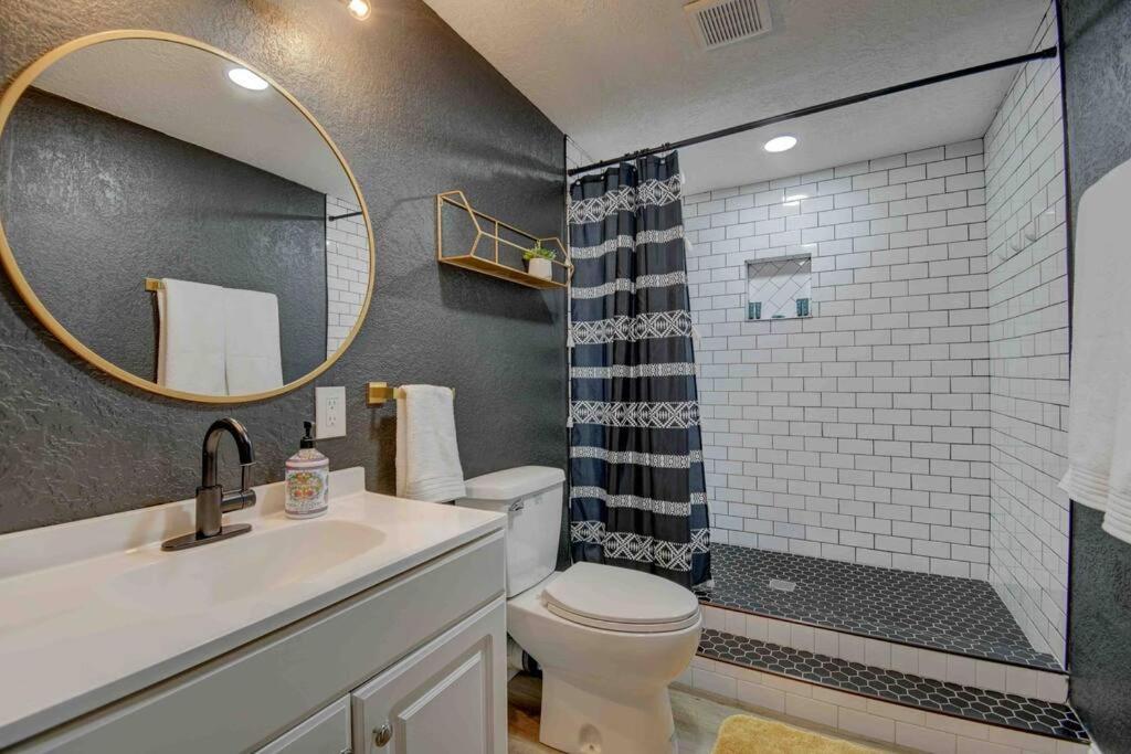 Casa Charleston-3Br-2Bath-Hot Tub-Pet Friendly-No Pet Fees! Vila Albuquerque Exterior foto